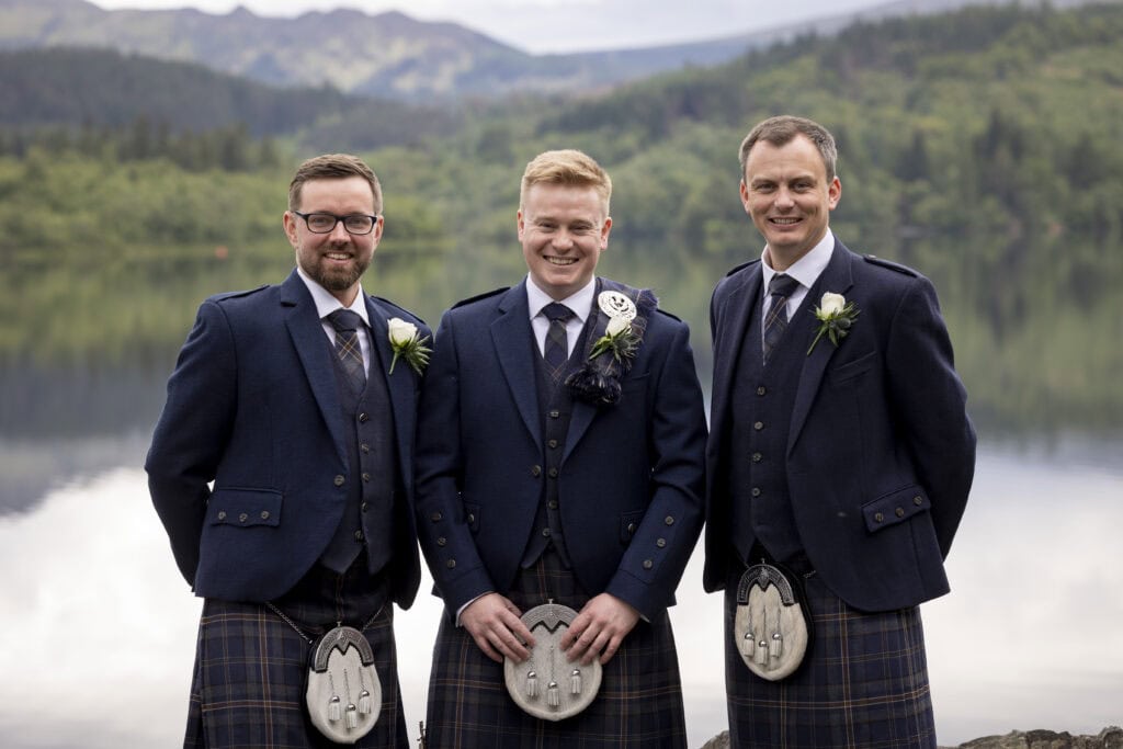 Groomsmen prepare at Altskeith House